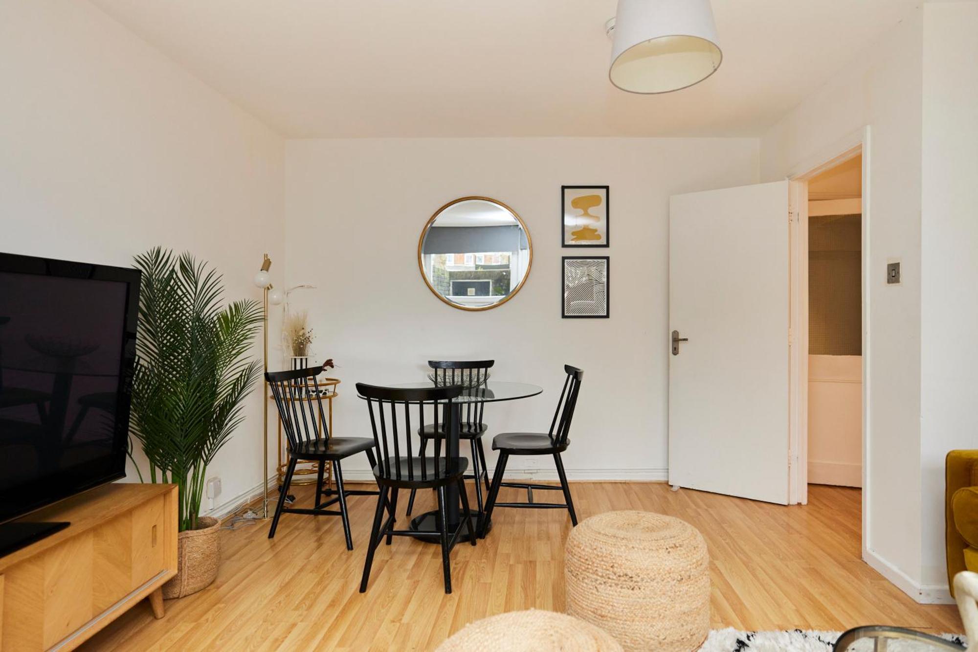 The Kennington Park Crib - Lovely 2Bdr Flat With Garden London Luaran gambar